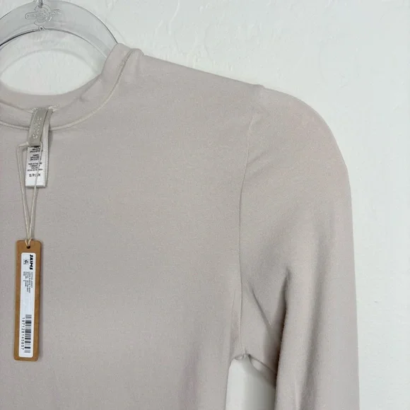 Skims Cotton Jersey Long Sleeve Top Stone Rare Discontinued Color Size S NWT - Picture 2 of 9
